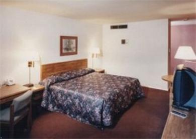 Civic Plaza Abilene Room photo